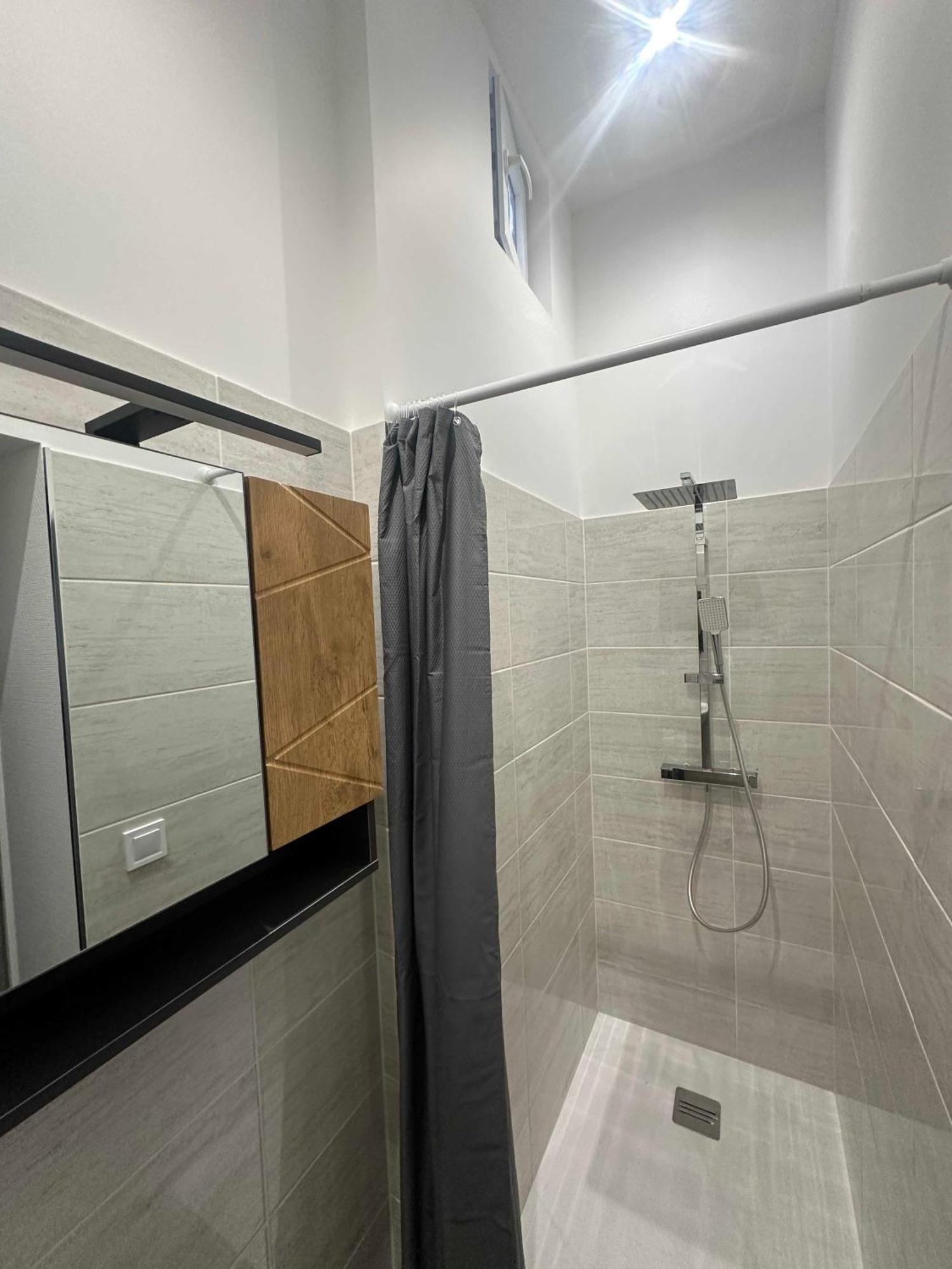 Appartement Cosy Et Fonctionnel 4 Personnes Le Havre Luaran gambar
